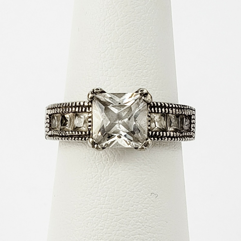 Vintage Engagement Ring Sterling Silver 925 Size 5.25 Silver Princess Cut